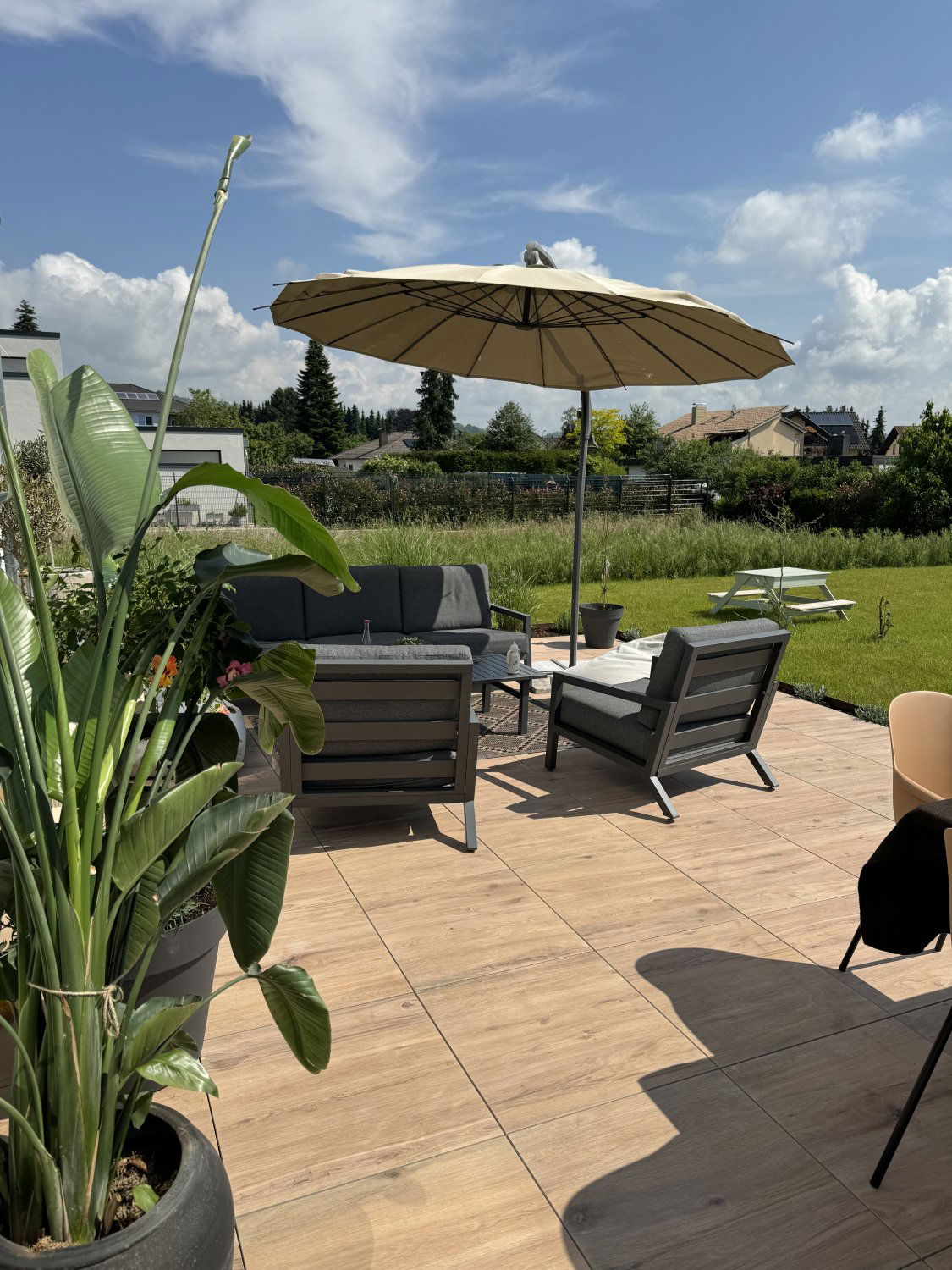 DIY: Terrasse fliesen in Holzoptik